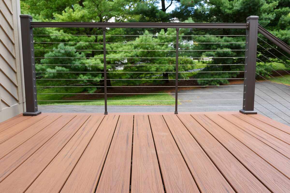 New Deck with Metal Wire Railing
